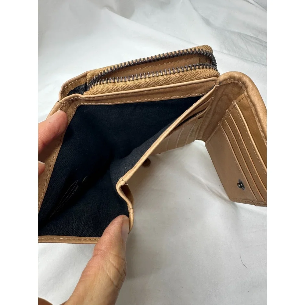New Harbour 2nd Tan Leather Wallet Zip Around Weave Tri Fold‎ Multi Pocket